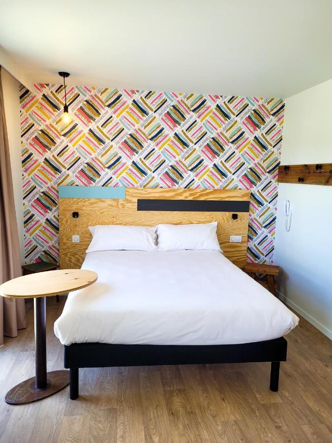 Greet Hotel Castets Coeur Des Landes Екстериор снимка