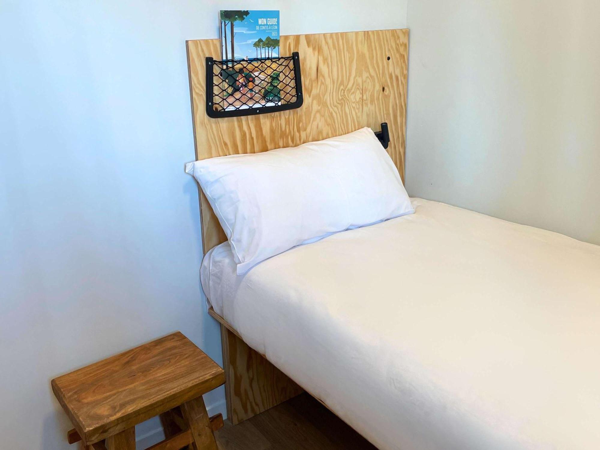 Greet Hotel Castets Coeur Des Landes Екстериор снимка