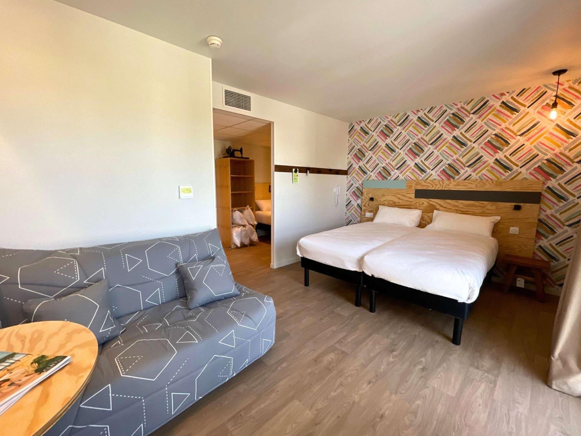 Greet Hotel Castets Coeur Des Landes Екстериор снимка